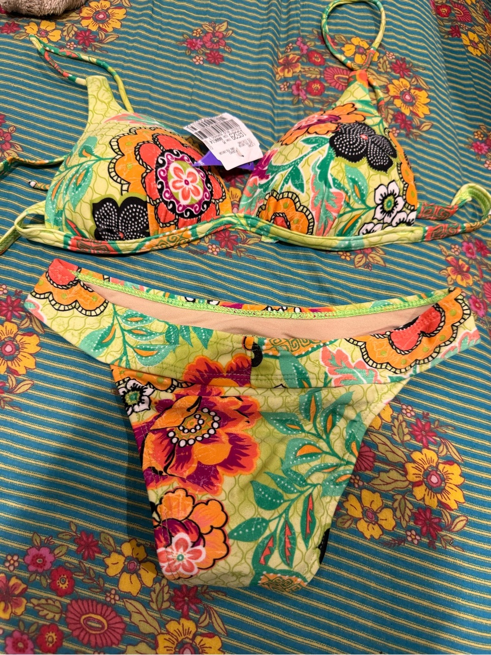 Reef Printed Floral Bikini Bottom with Lime vintage deadstock Brazilian Trim